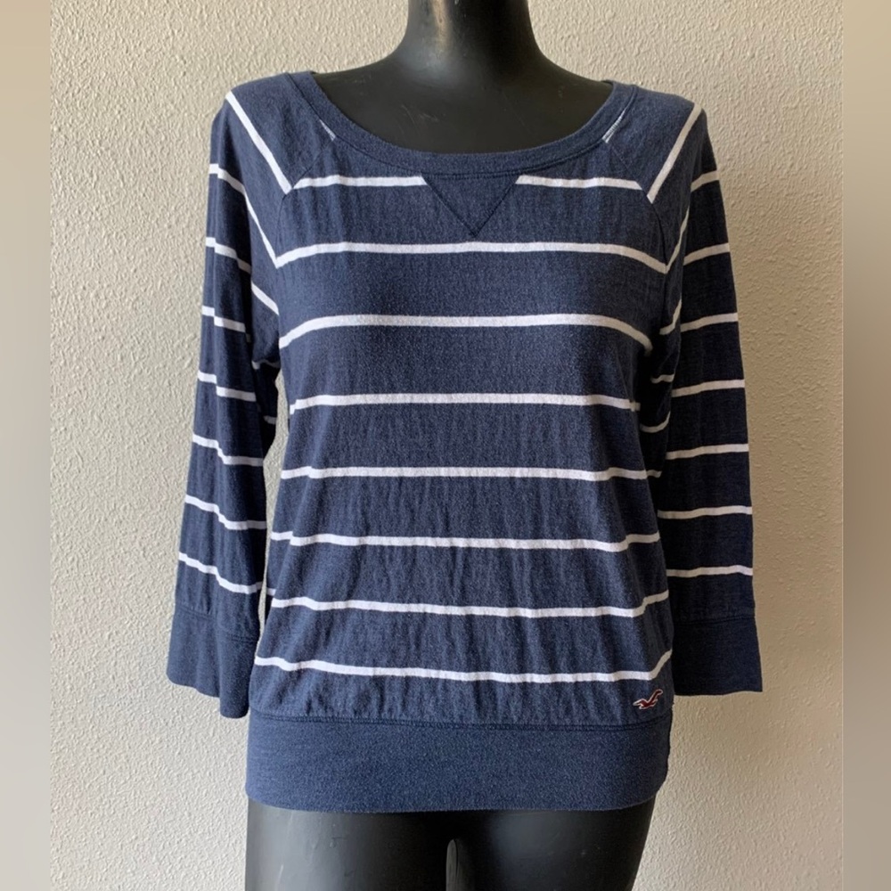 Hollister Blue and White Striped Top Size Medium Runs Small